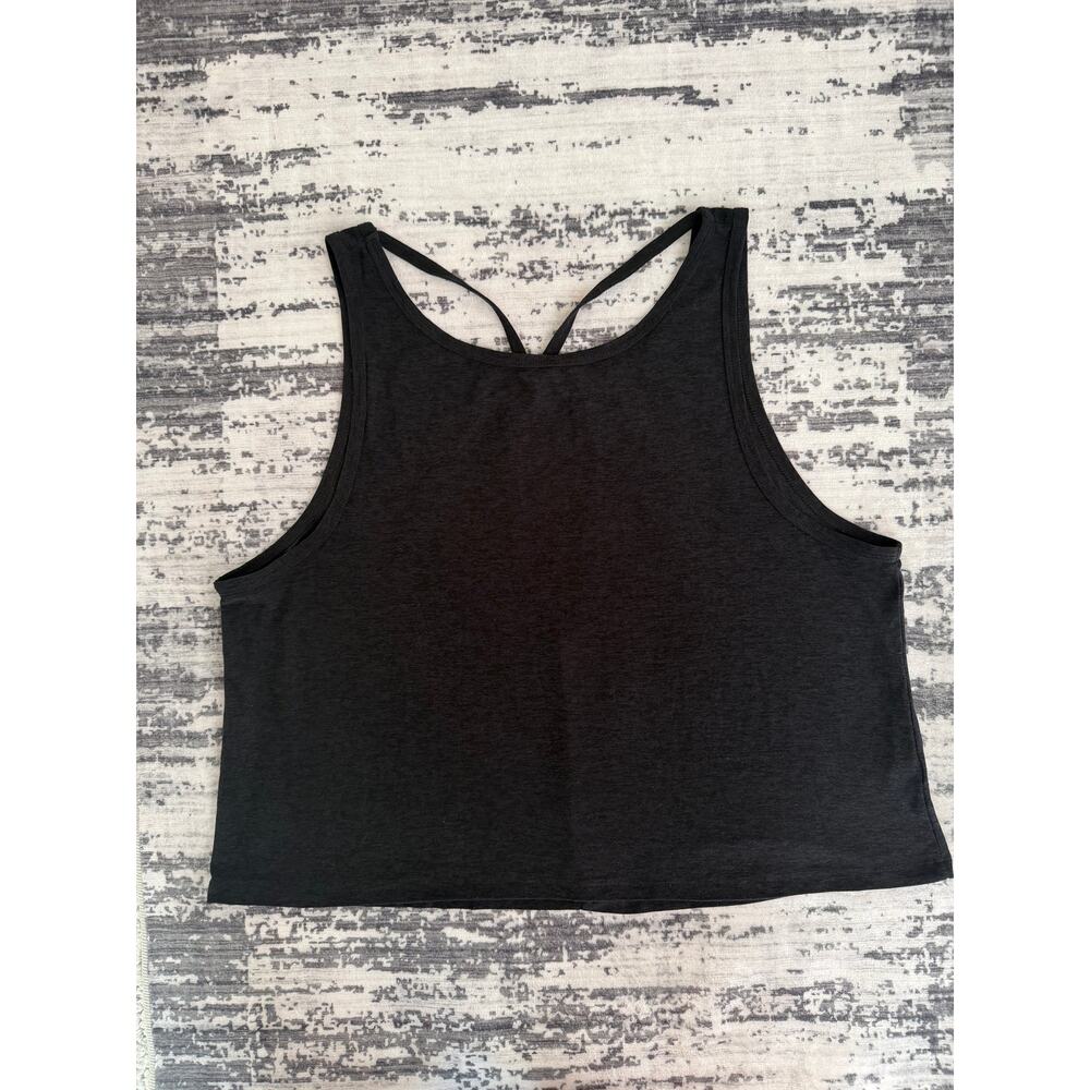 Beyond Yoga Featherweight Rebalanced Minimal Cropped Tank Dark Gray